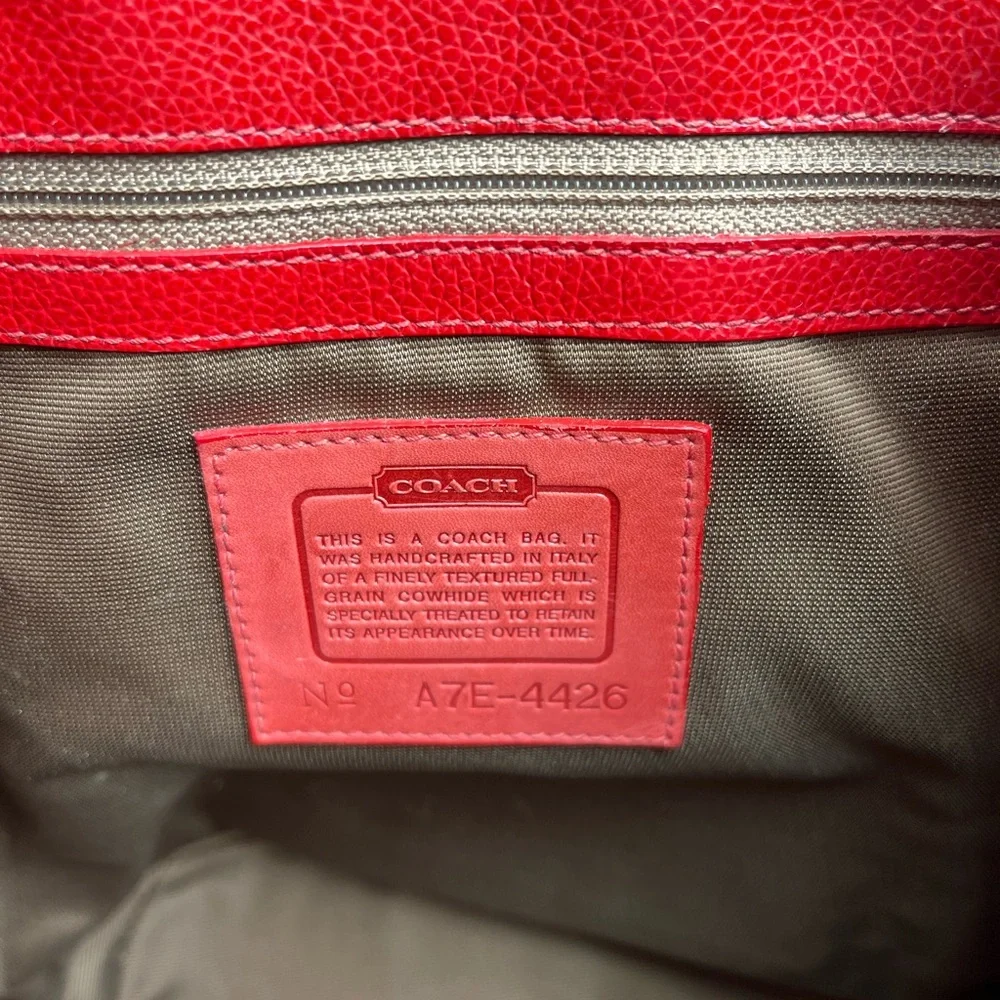 COACH Vintage Leather Madison Bucket Bag - Picture 10 of 12